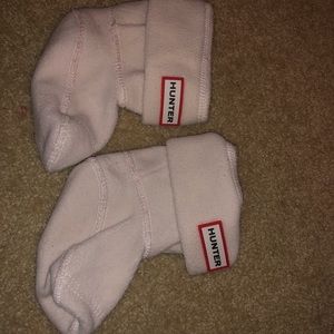 Hunter drop on socks